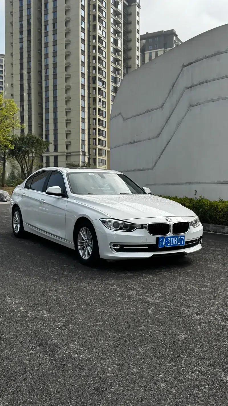 BMW 3 Series 2014 320Li Fashion Edition — миниатюра 3