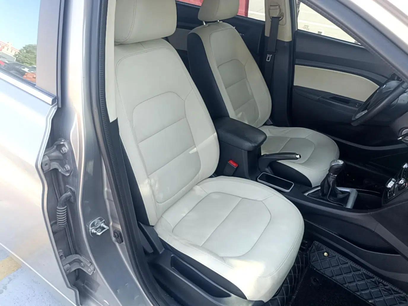 CHANGAN Alsvin V7 2016 1.6L Manual Enjoyment Model China V Standard — миниатюра 24