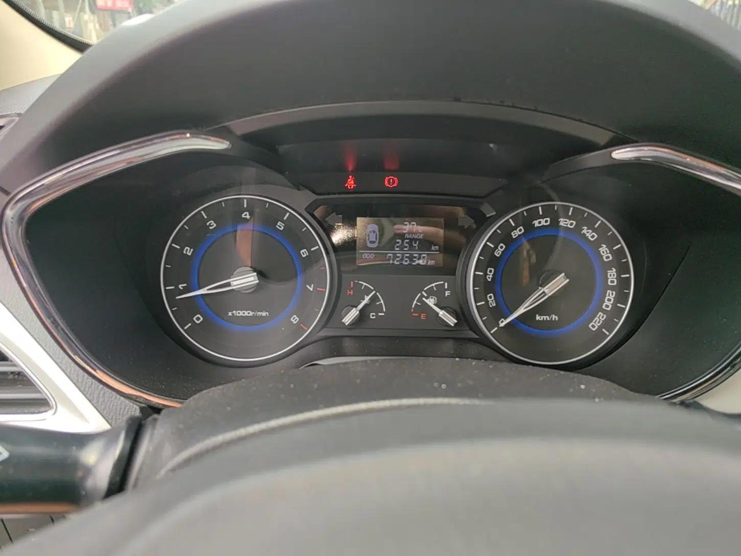 CHANGAN Alsvin V7 2015 1.6L Manual Fun Model China IV Standard — миниатюра 12