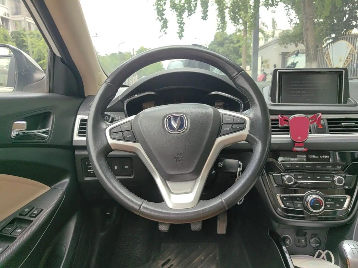 CHANGAN Alsvin V7 2015 1.6L Manual Fun Model China IV Standard — миниатюра 10