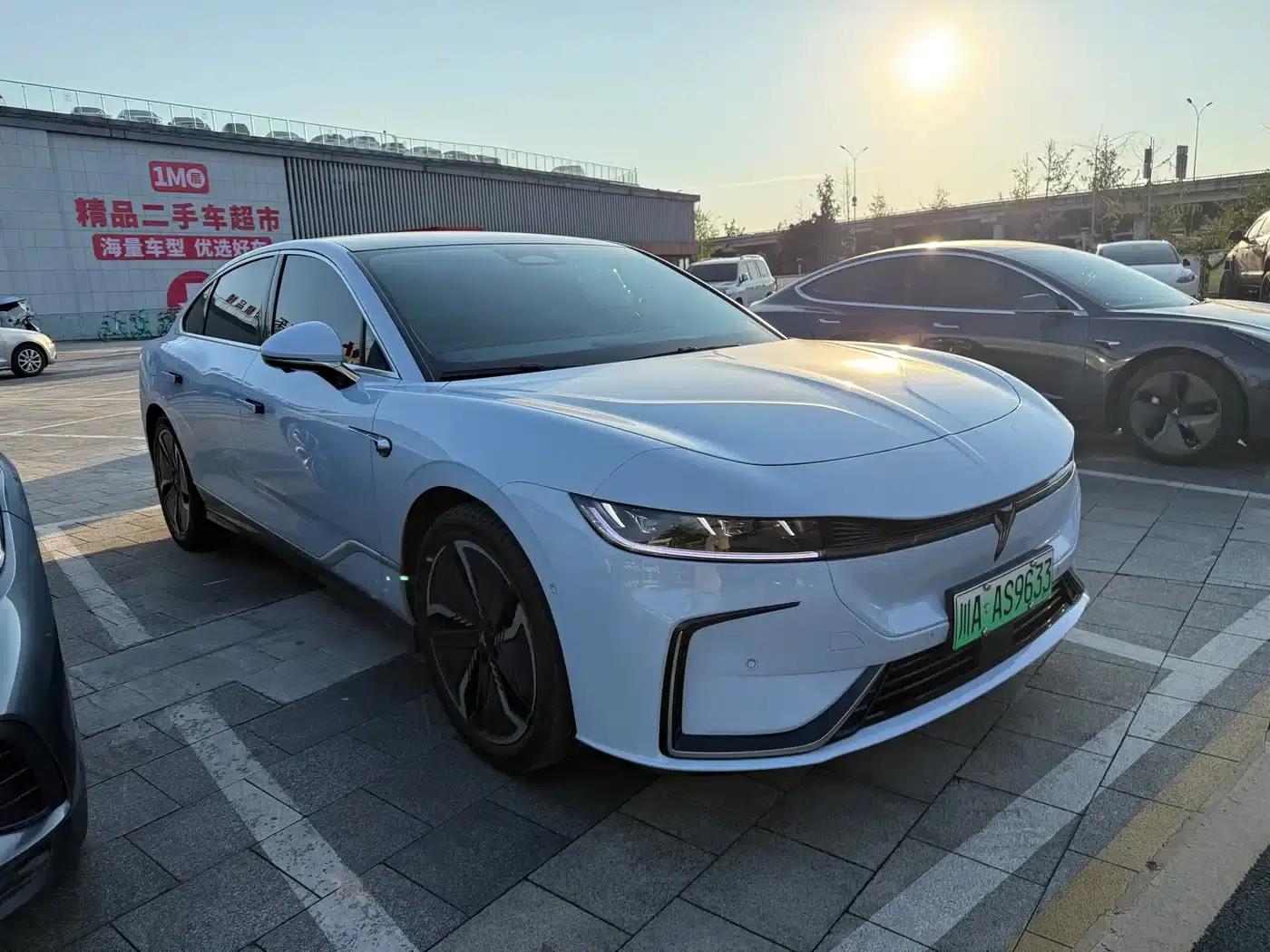 Voyah Chase 2023 AWD Standard Edition — миниатюра 3