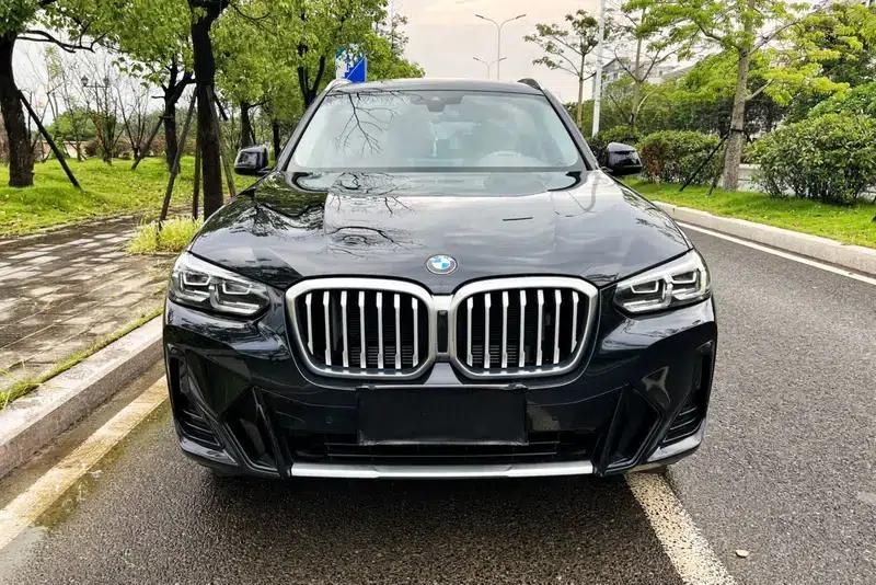 2024 BMW X3 2.0T Automatic AWD 5-seater Factory Custom Edition — миниатюра 2