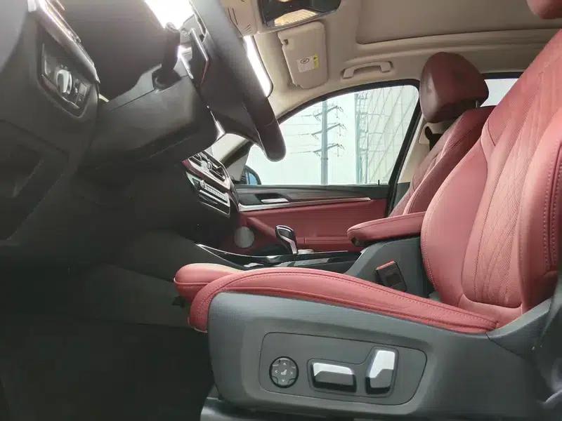 BMW X3 2023 xDrive30i Leading Edition M Sport Package — миниатюра 13