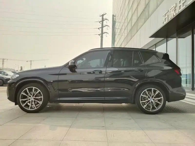 BMW X3 2023 xDrive30i Leading Edition M Sport Package — миниатюра 3