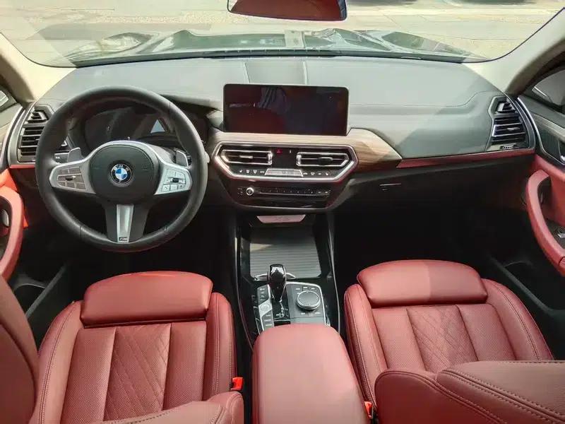 BMW X3 2023 xDrive30i Leading Edition M Sport Package — миниатюра 9