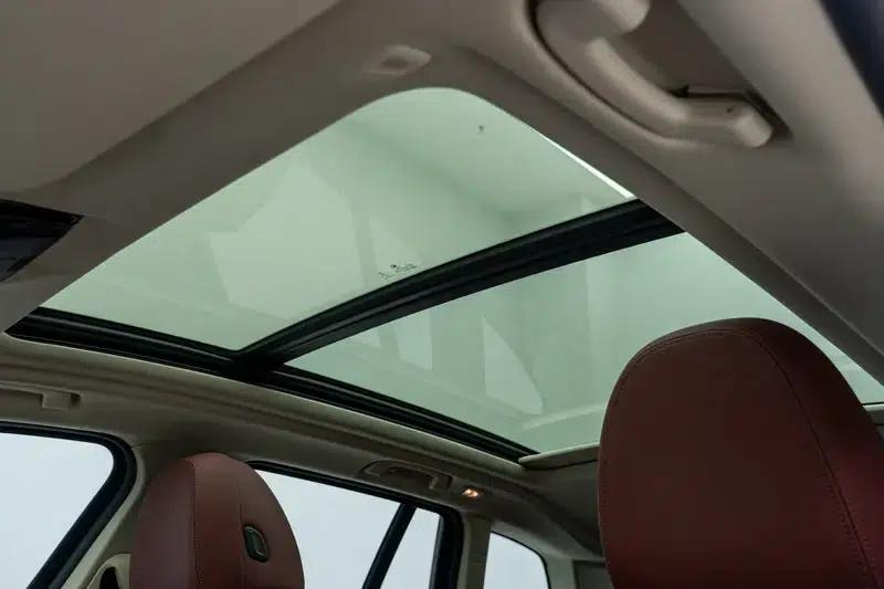 2022 BMW X3 xDrive25i M Sport Package — миниатюра 19