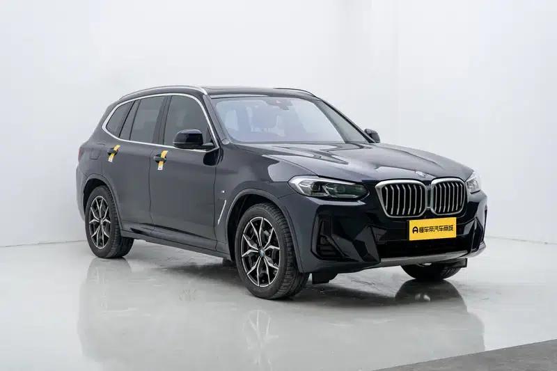 2022 BMW X3 xDrive25i M Sport Package — миниатюра 3