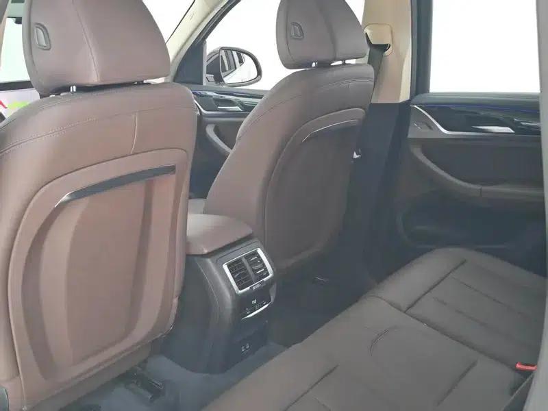 2022 BMW X3 xDrive25i M Sport Package — миниатюра 14