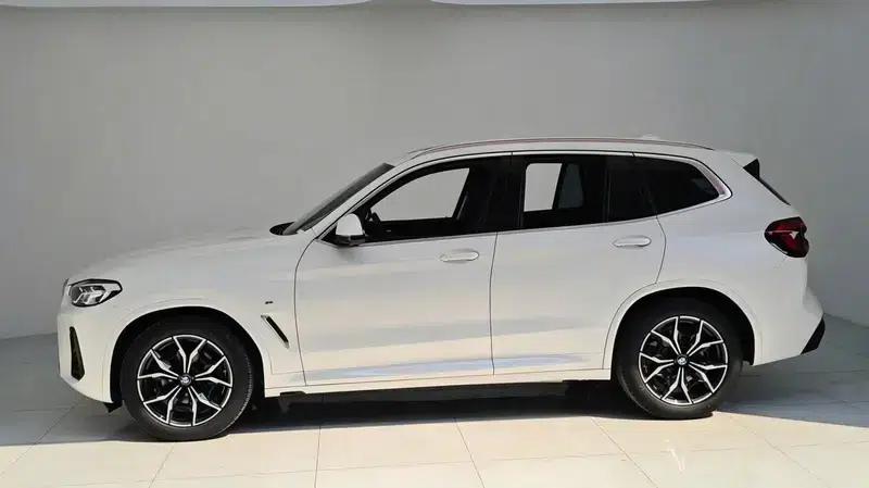 2022 BMW X3 xDrive25i M Sport Package — миниатюра 3