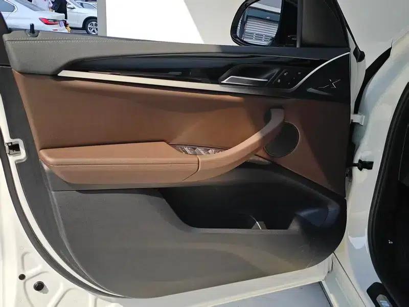 2022 BMW X3 xDrive25i M Sport Package — миниатюра 6