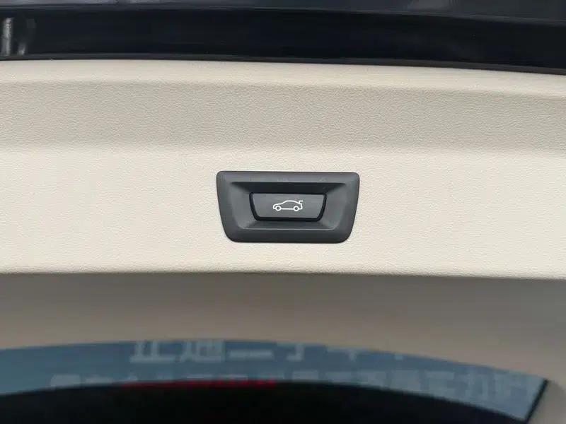 BMW X3 2022 facelift xDrive25i M Sport Package — миниатюра 16