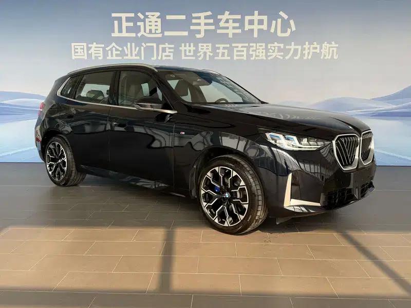 BMW X3 2025 xDrive30L Luxury M Sport Package — миниатюра 3