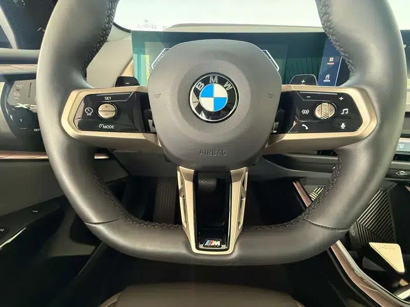 BMW X3 2025 xDrive30L Luxury M Sport Package — миниатюра 29