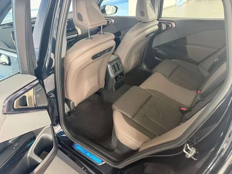 BMW X3 2025 xDrive30L Luxury M Sport Package — миниатюра 31
