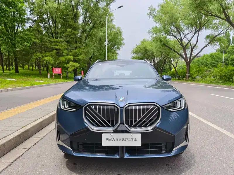 BMW X3 2025 xDrive30L Luxury M Sport Package — миниатюра 2