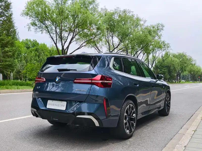 BMW X3 2025 xDrive30L Luxury M Sport Package — миниатюра 5