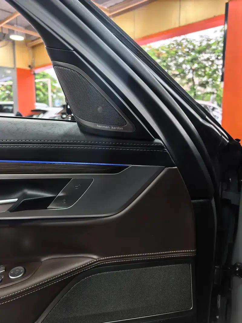 2019 BMW 7 Series Facelift 730Li Luxury Package — миниатюра 21