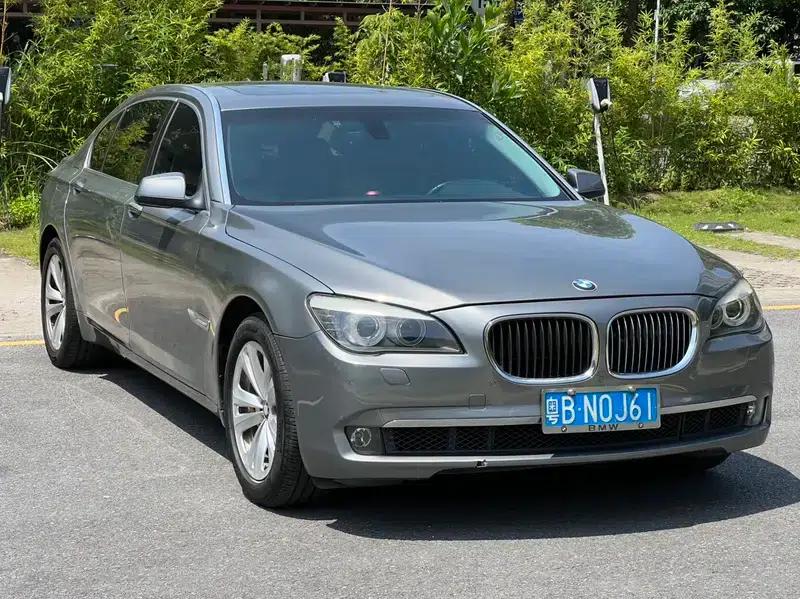 2011 BMW 7 Series 730Li Elegant Edition — миниатюра 3
