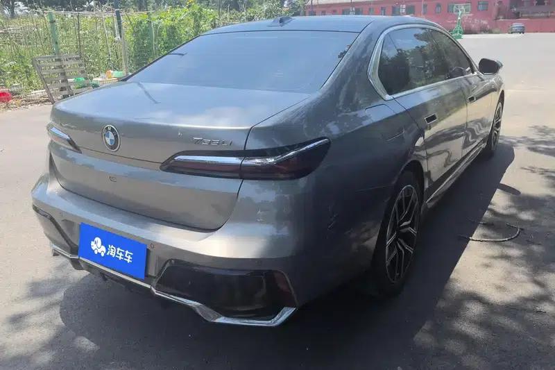 2023 BMW 7 Series 735Li M Sport Package — миниатюра 3