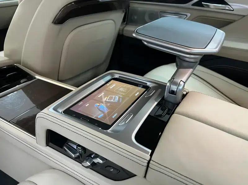 2018 BMW 7 Series 750Li xDrive M Sport Package — миниатюра 7