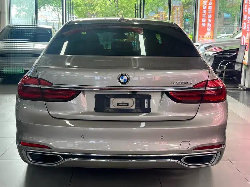 2018 BMW 7 Series 730Li Leading Excellence Package — миниатюра 5