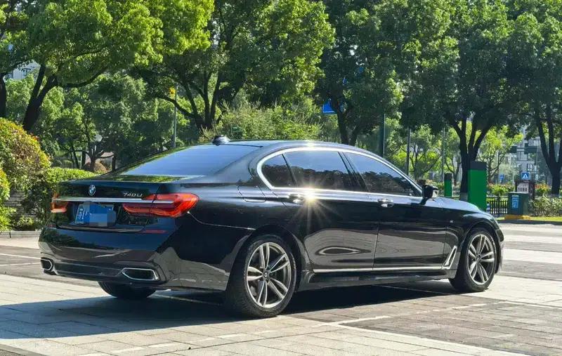 2018 BMW 7 Series 730Li Leading Edition M Sport Package — миниатюра 6