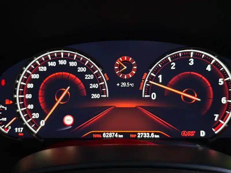 2018 BMW 7 Series 740Li Leading Edition M Sport Package — миниатюра 16