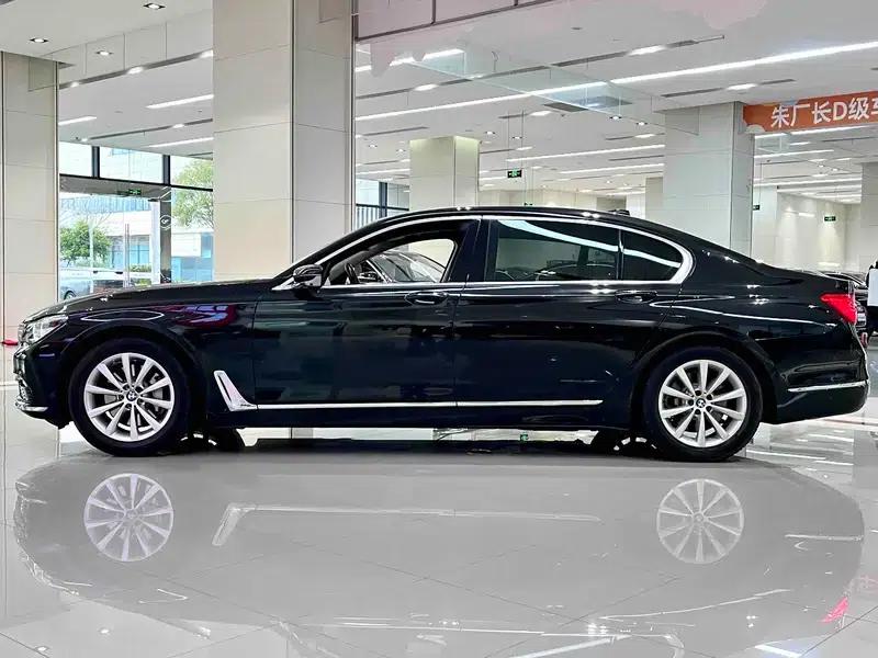 2016 BMW 7 Series 730Li Luxury — миниатюра 3