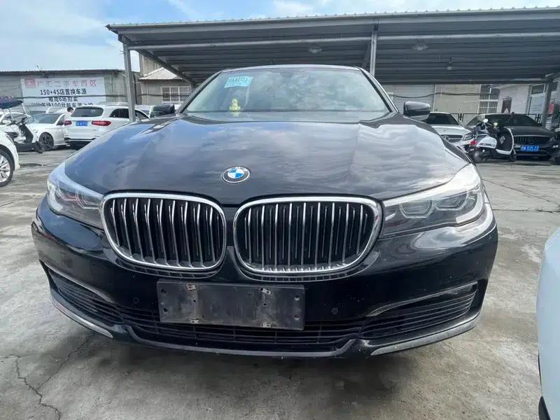 2017 BMW 7 Series 730Li Leading Edition — миниатюра 2