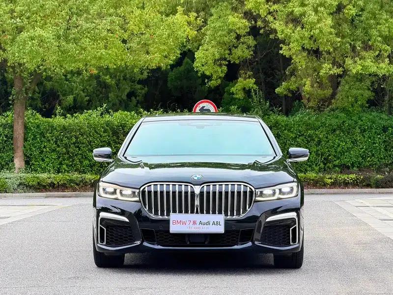2021 BMW 7 Series 740Li xDrive Executive M Sport Package — миниатюра 2