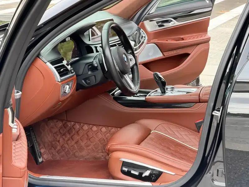 2021 BMW 7 Series 740Li xDrive Executive M Sport Package — миниатюра 11