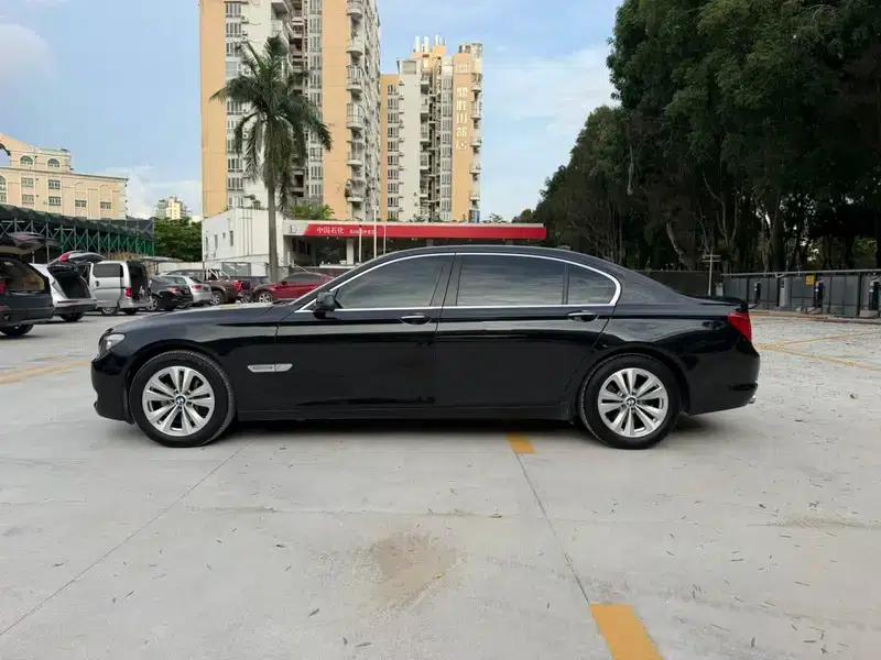BMW 7 Series 2009 730Li Leading Edition — миниатюра 4