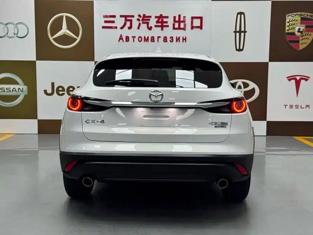 Mazda CX-4 2021 2.0L Automatic 2WD Blue Sky Explorer Edition — миниатюра 5