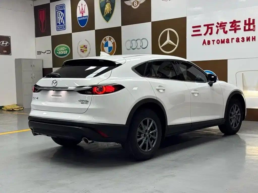 Mazda CX-4 2021 2.0L Automatic 2WD Blue Sky Explorer Edition — миниатюра 6