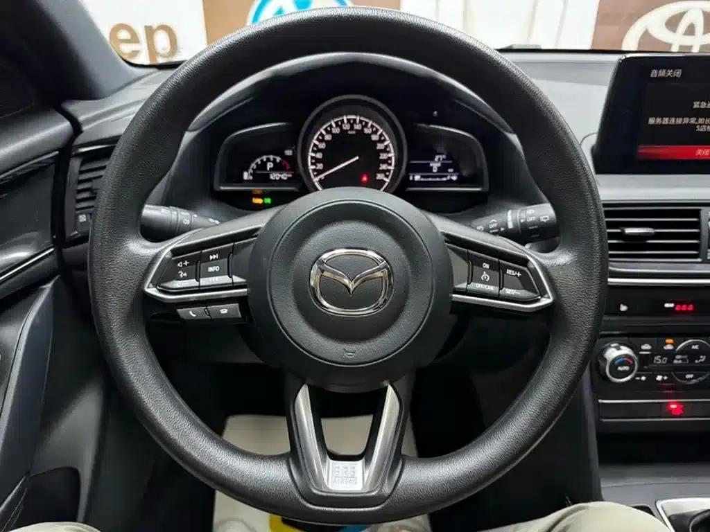 Mazda CX-4 2021 2.0L Automatic 2WD Blue Sky Explorer Edition — миниатюра 11