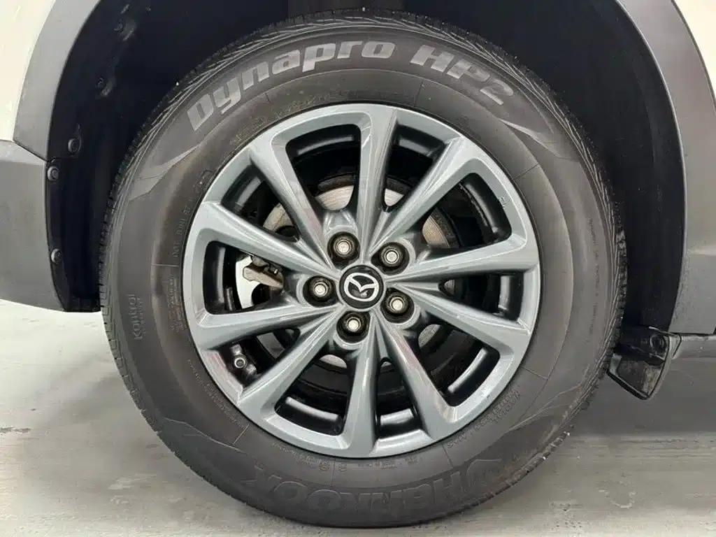 Mazda CX-4 2021 2.0L Automatic 2WD Blue Sky Explorer Edition — миниатюра 19