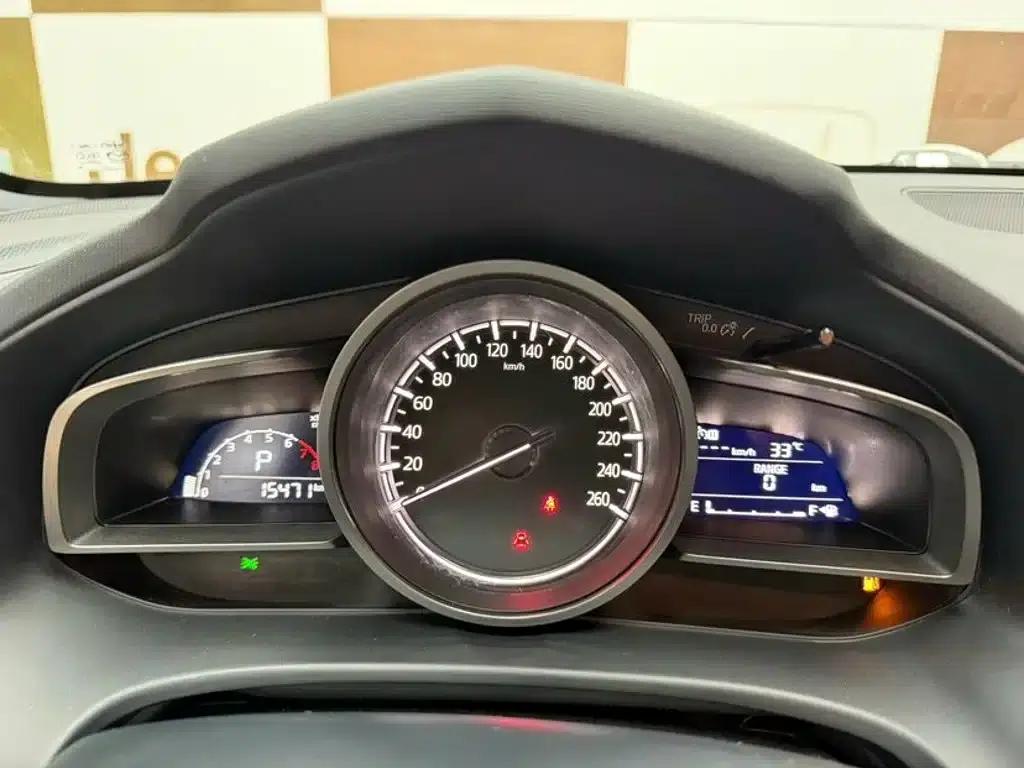 Mazda CX-4 2021 2.0L Automatic 2WD Blue Sky Explorer Edition — миниатюра 11