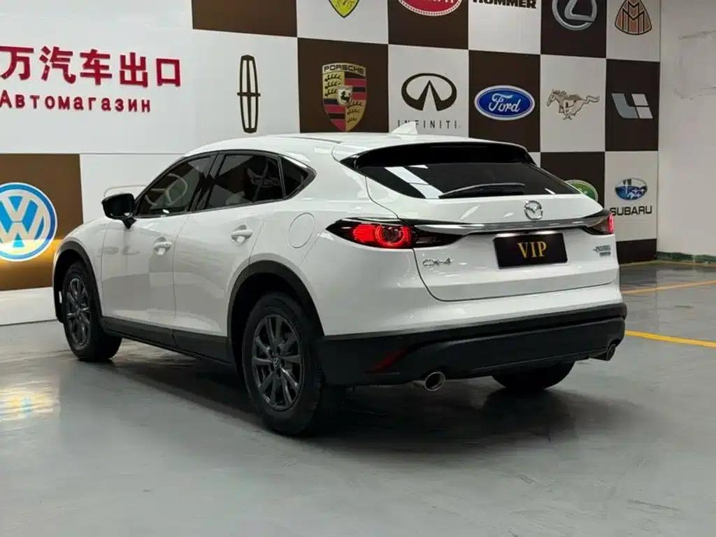 Mazda CX-4 2021 2.0L Automatic 2WD Blue Sky Explorer Edition — миниатюра 4