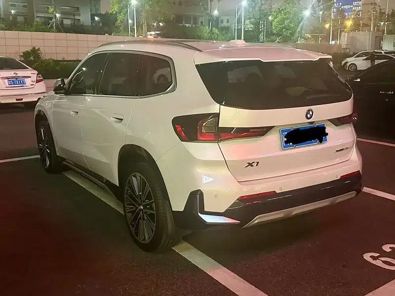 2023 BMW X1 xDrive25Li X Design Package — миниатюра 4