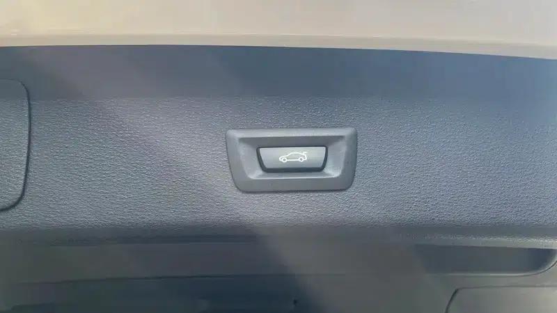 BMW X1 2020 sDrive20Li Premium — миниатюра 11