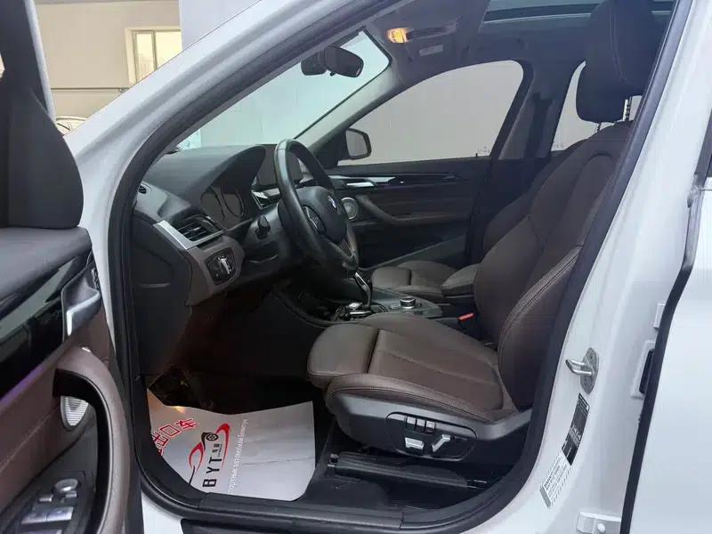 BMW X1 2022 sDrive20Li Fashion Edition — миниатюра 9