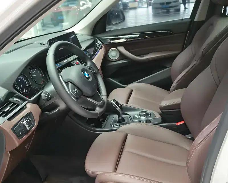 BMW X1 2021 Facelift sDrive20Li Premium — миниатюра 15
