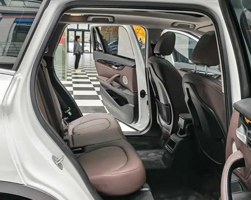 BMW X1 2021 Facelift sDrive20Li Premium — миниатюра 7