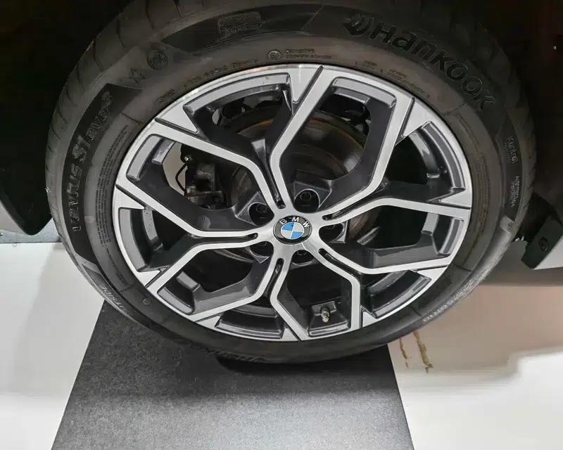 BMW X1 2021 Facelift sDrive20Li Premium — миниатюра 8