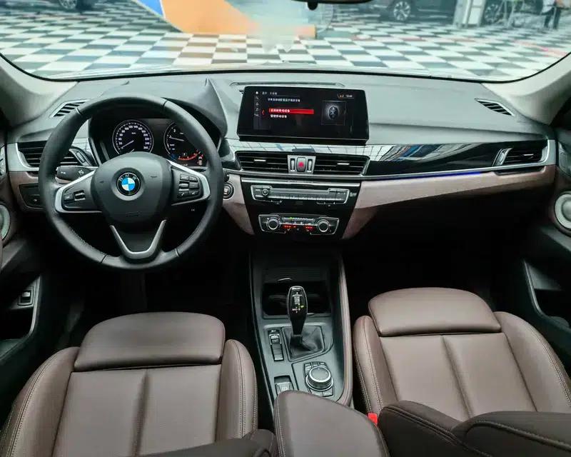 BMW X1 2021 Facelift sDrive20Li Premium — миниатюра 9