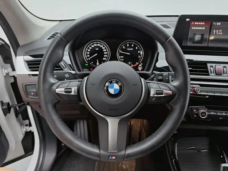BMW X1 2022 sDrive20Li Premium — миниатюра 13