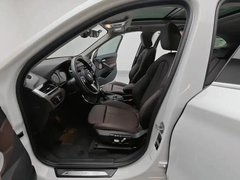 BMW X1 2022 sDrive20Li Premium — миниатюра 16