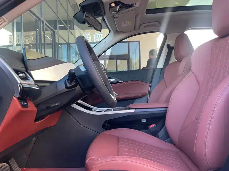 BMW X1 2025 sDrive25Li X Design Package — миниатюра 12