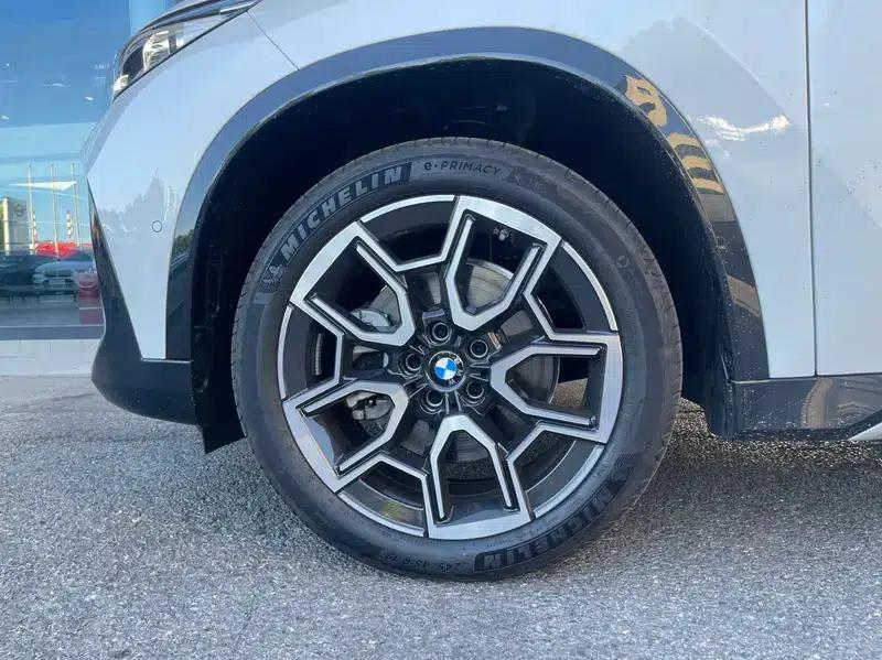 BMW X1 2025 sDrive25Li X Design Package — миниатюра 6