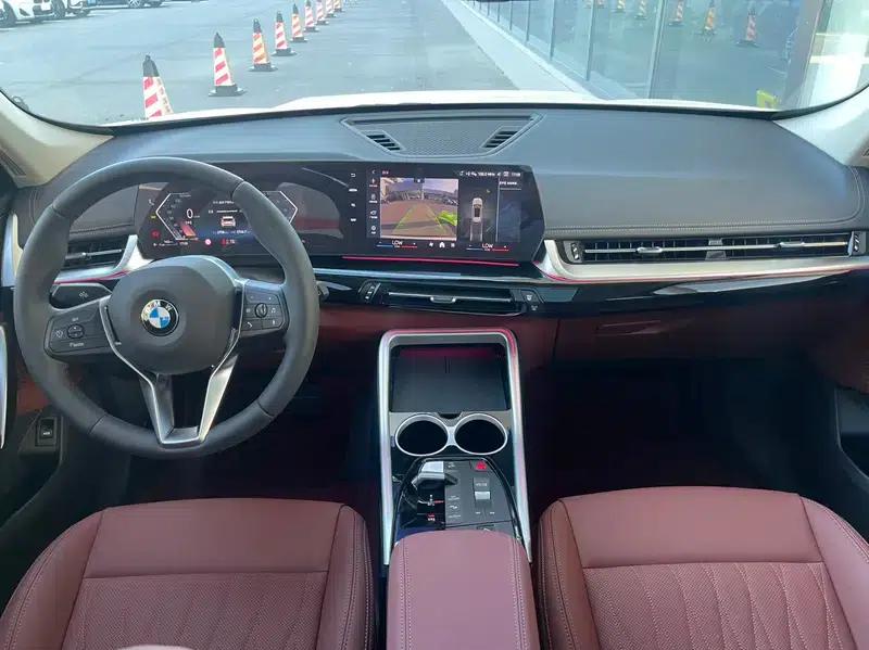 BMW X1 2025 sDrive25Li X Design Package — миниатюра 8